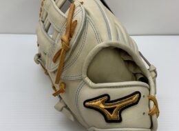 ミズノ MIZUNO ミズノプロ 硬式 大人 一般 外野手用 グローブ グラブ 左投げ 1AJGH28027 HAGAJAPAN 佐藤型 タグ付き 野球